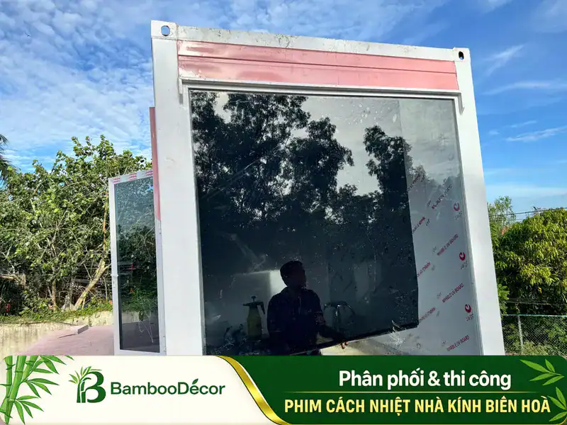 tho dan phim cach nhiet nha kinh bien hoa